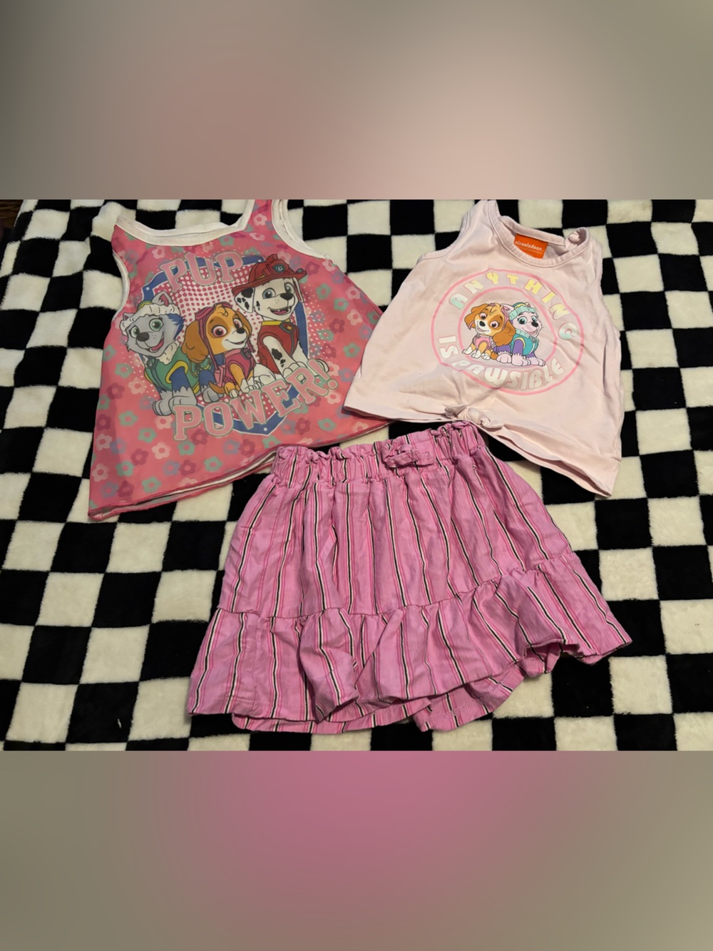 Girls size 4 paw patrol summer outfit ‘s